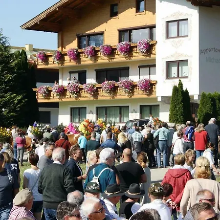 Michaela * Вестендорф